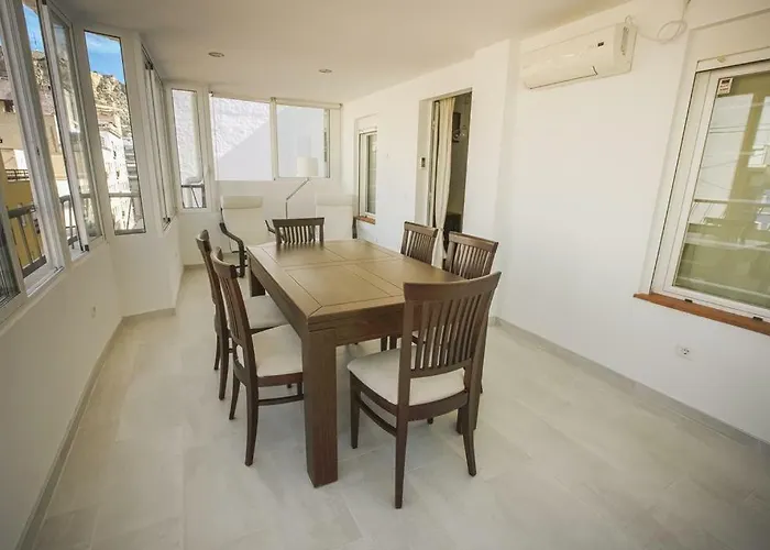 Skyline Penthouse 公寓